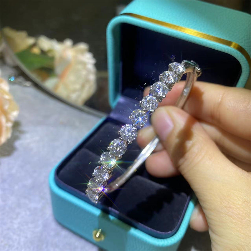 D-Farb-Moissanit-Vollbesetztes-Diamantarmband, vierzackig, runder Diamant