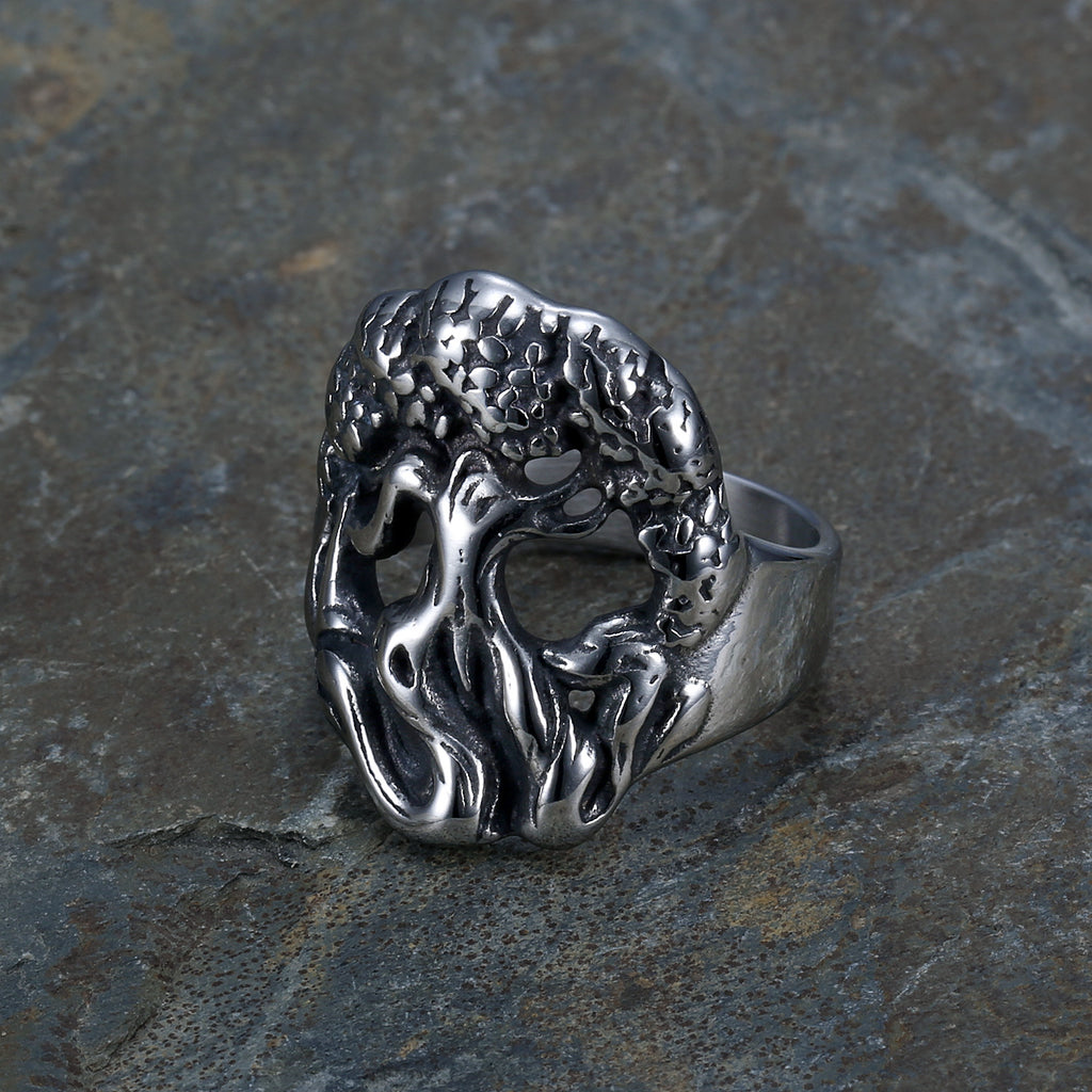 Anillo de titanio con tótem religioso en forma de árbol de la vida