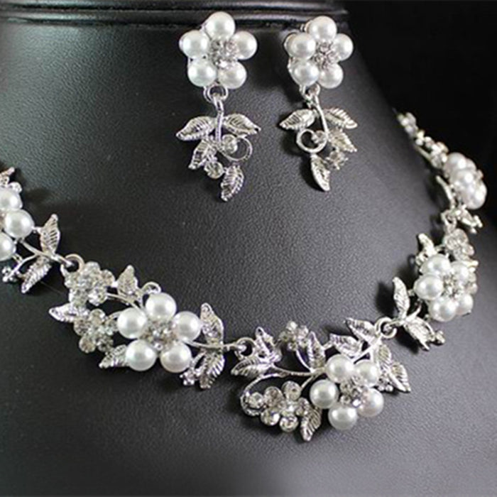 Alloy bridal sleeve chain, leaf pearl necklace, earring, Korean wedding dress, two piece set, pearl leaf set chain