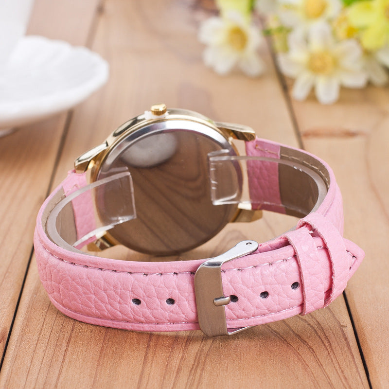 Reloj de cuarzo de diamantes Geneva para mujer