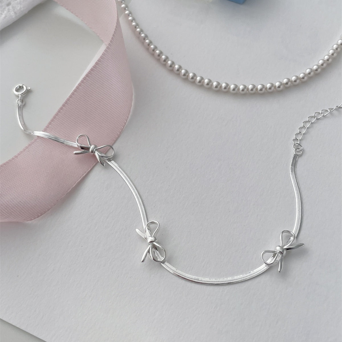 Pulsera de lazo de plata esterlina para mujer