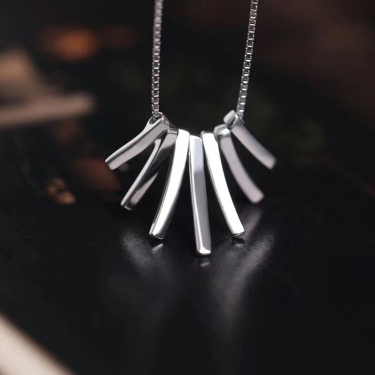 Collares con borlas de plata de ley 925