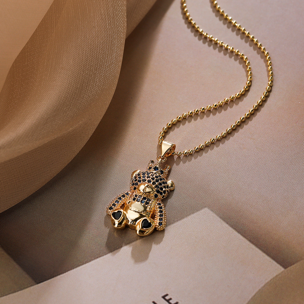 Fashion Hollowed-out Full Zircon Leopard Head Pendant Necklace