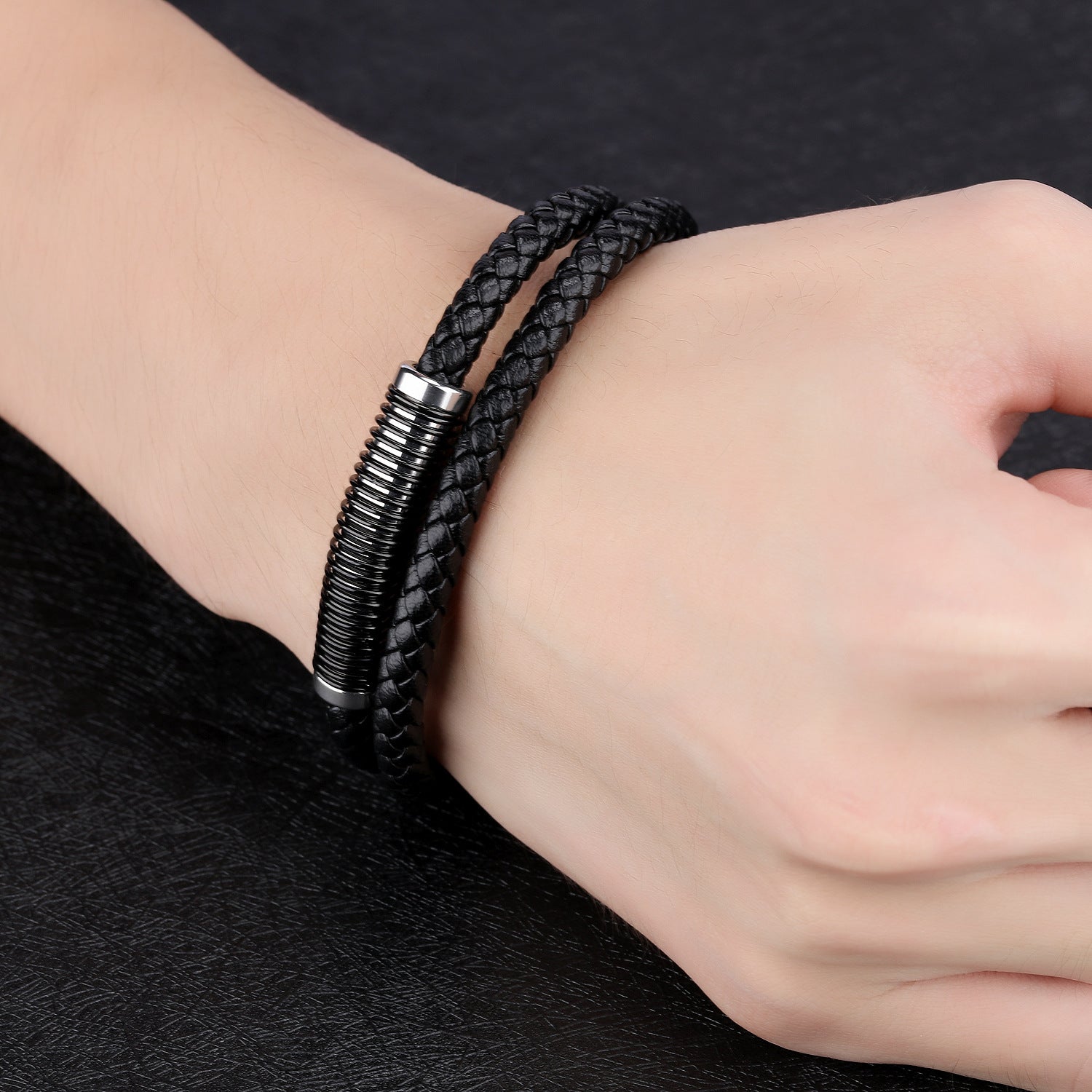 Vintage-Doppelarmband aus Rindsleder