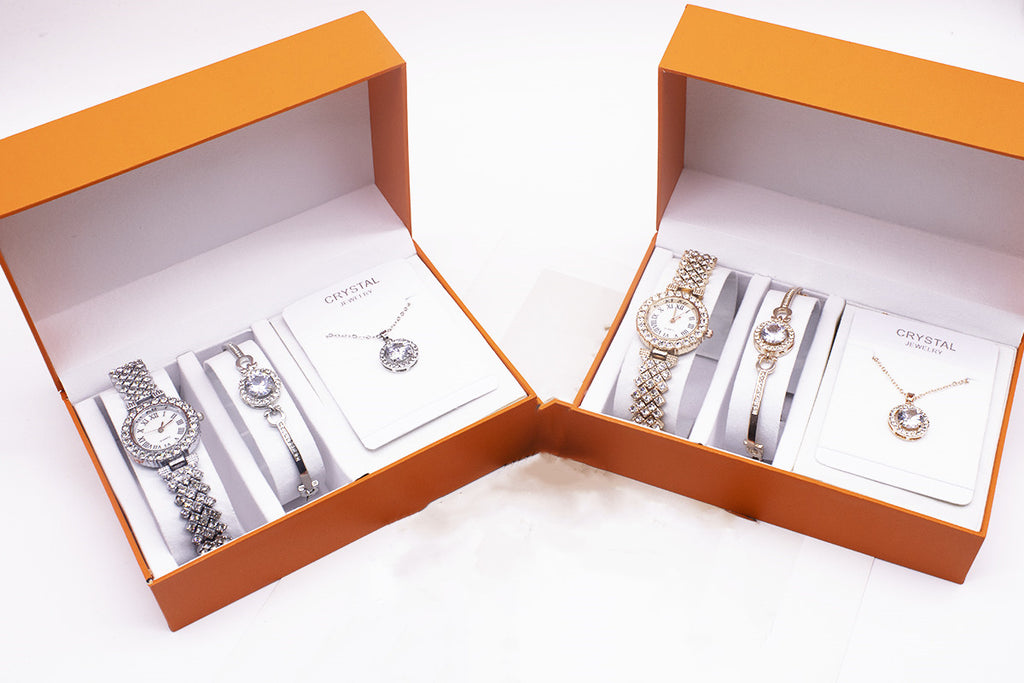 Juego de reloj de 3 piezas con pedrería, pulsera y collar