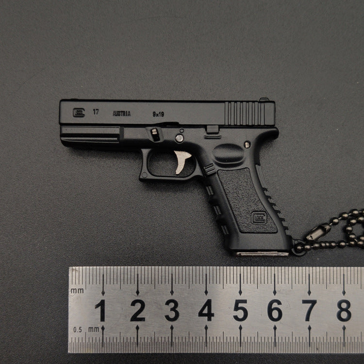G17 Llavero de aleación con forma de pistola, modelo de juguete, regalo, colgante