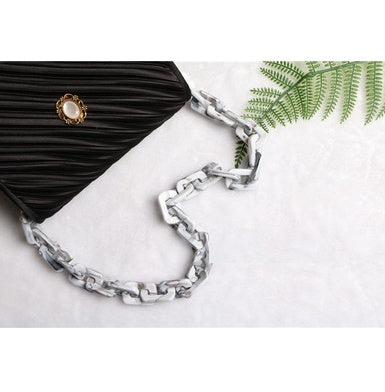 Chain chain acrylic chain