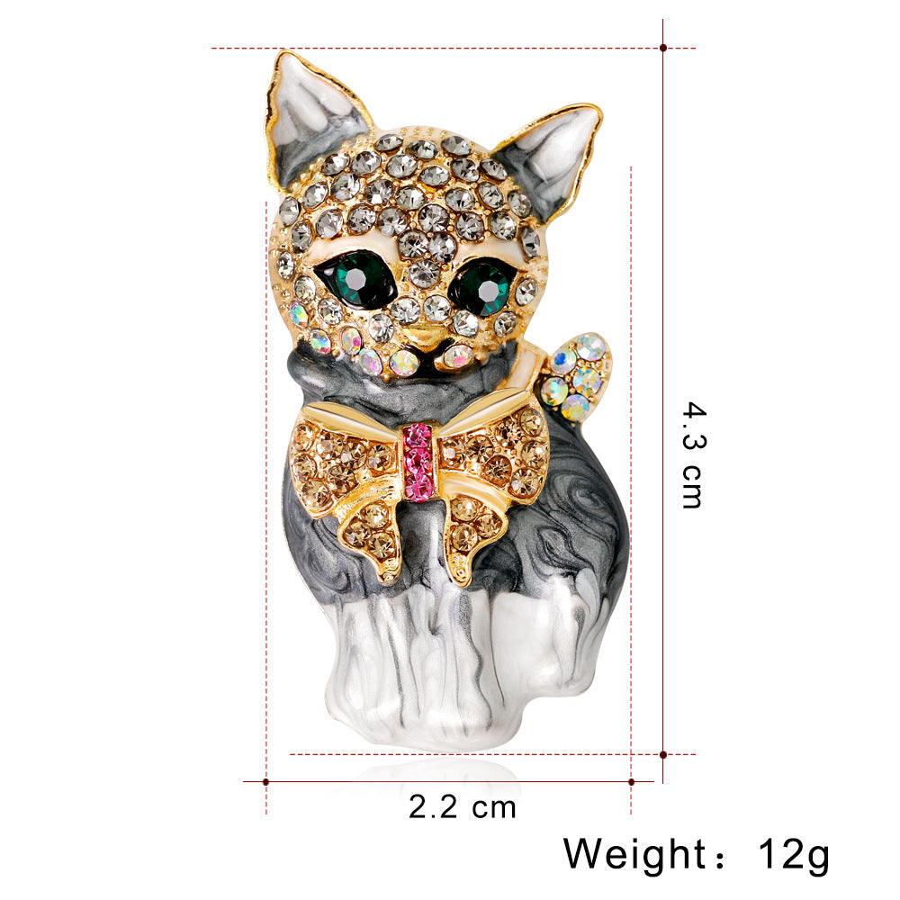 Broche de gatito con ojos verdes lindo de personalidad a la moda