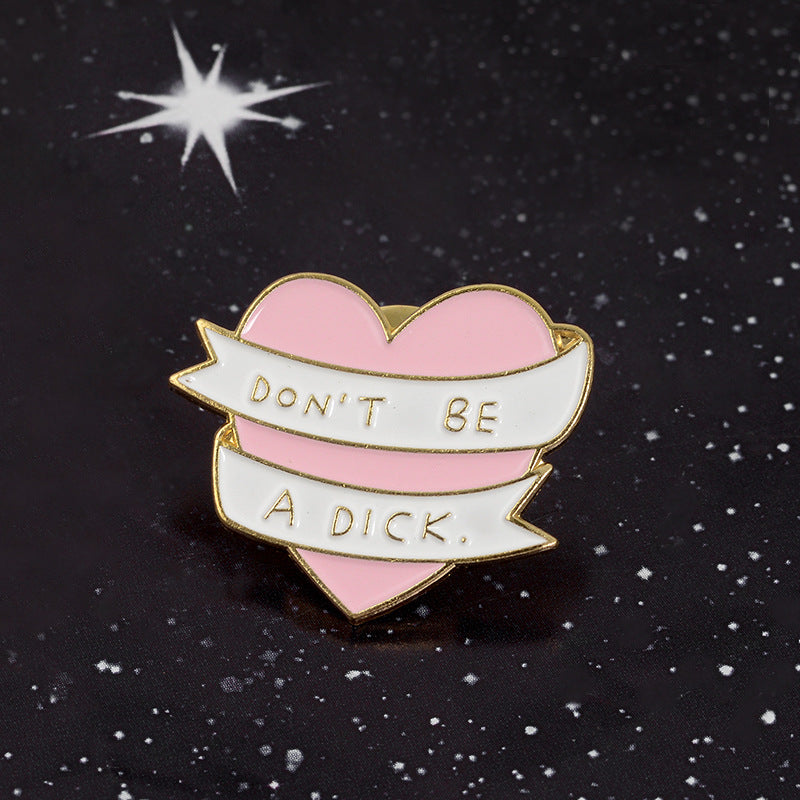 Broche de aleación con forma de corazón creativo y personalidad