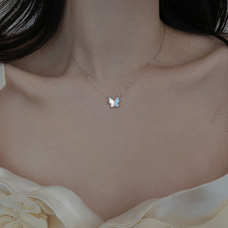 S 925 versilberte weiße Muschel Schmetterling Anhänger Halskette für Damen