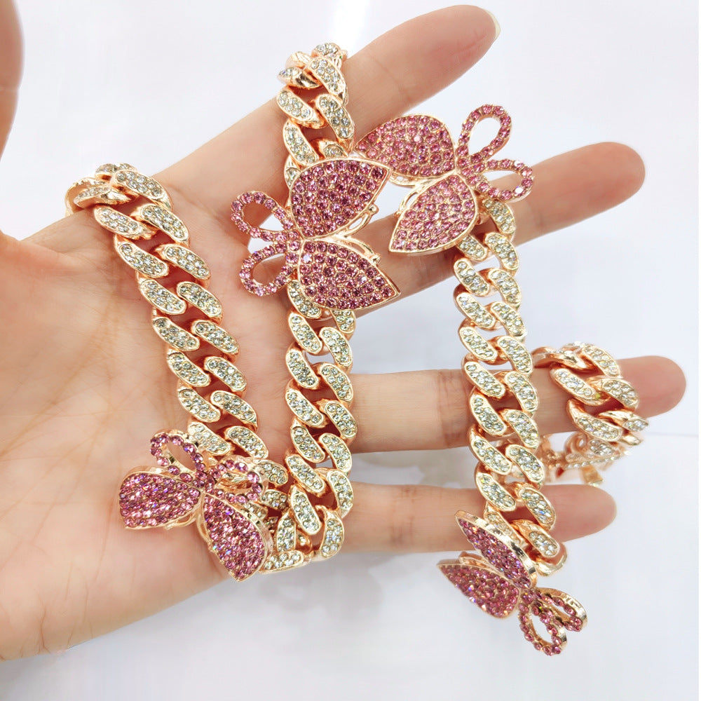 Collar cubano de mariposa para mujer