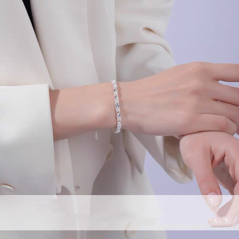 Modisches hochwertiges Armband im leichten Luxus-Stil für Frauen