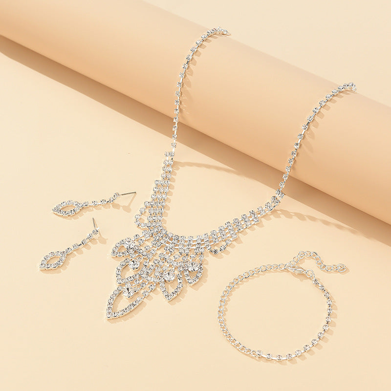 Modisches Brautschmuck-Set Einfache Halskette