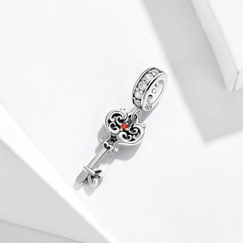 Armband mit Schlüsselanhänger aus Sterlingsilber, schlicht und modisch