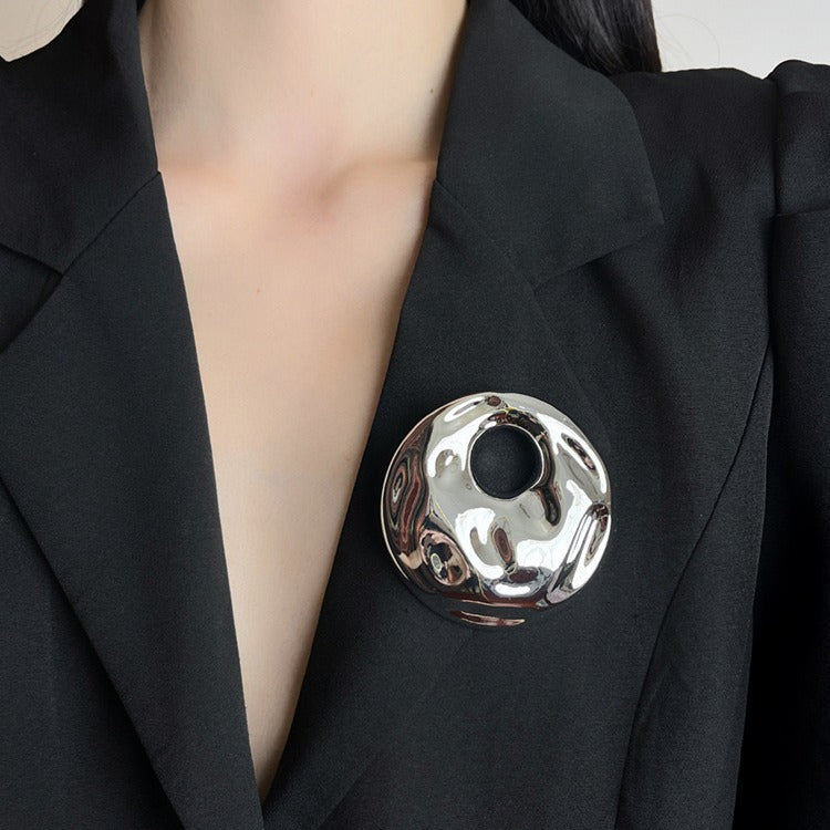 Broche Redondo de Metal Simple Irregular Calado de Alto Diseño