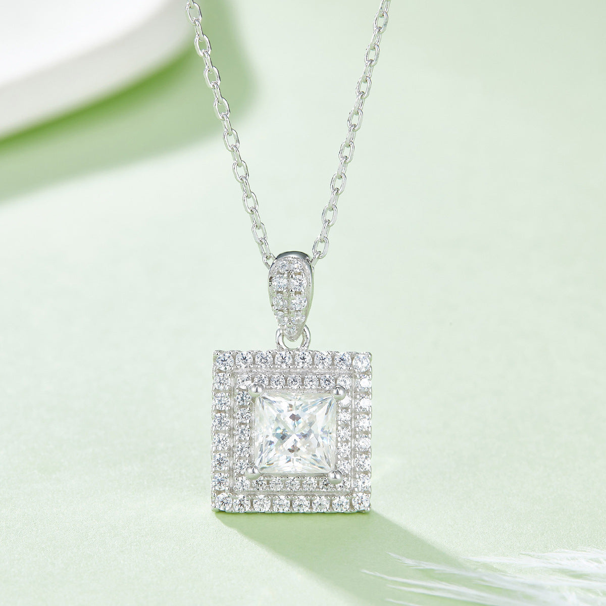 Luxuriöses Schmuckset aus 925er Sterlingsilber