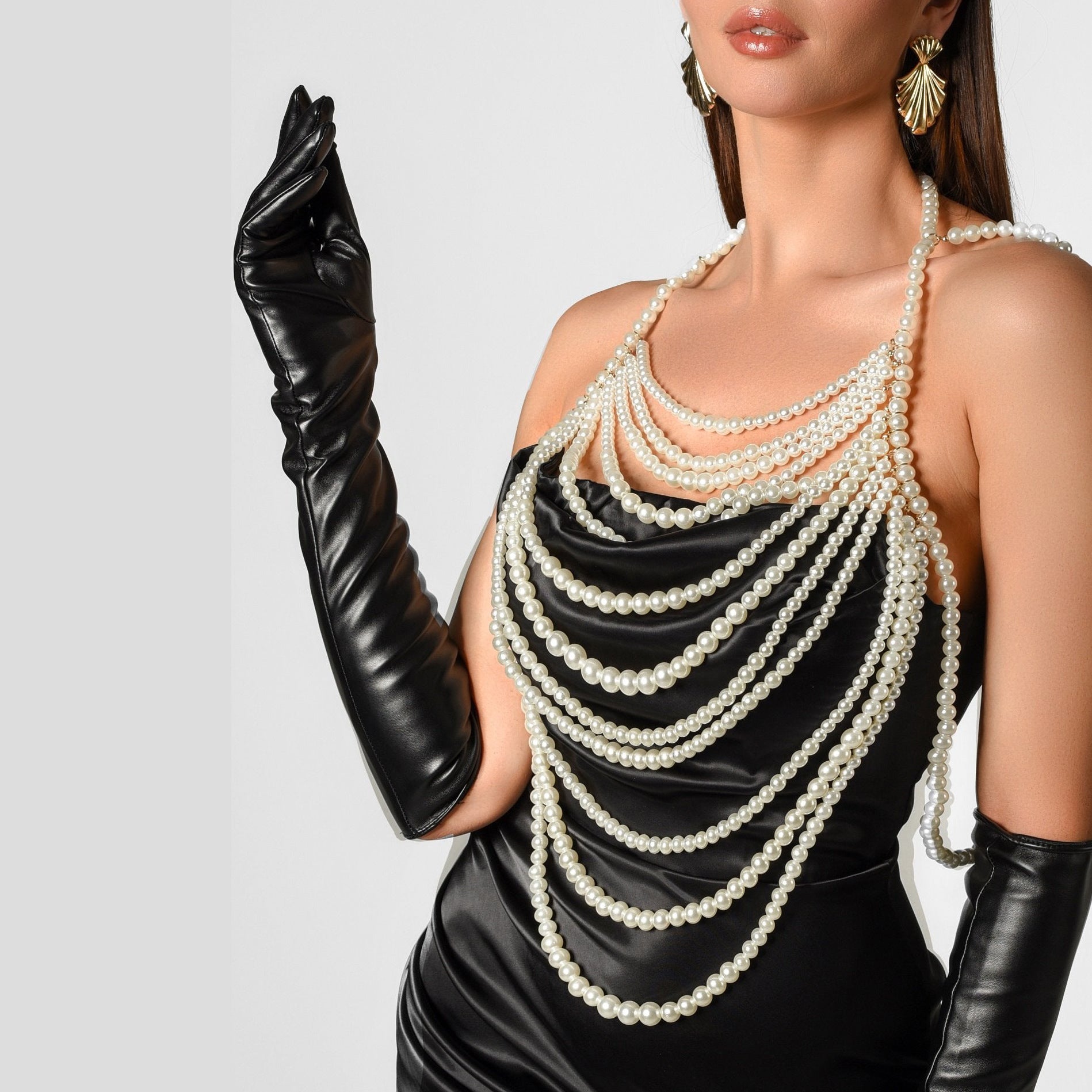 Cadenas retro de perlas de varias capas para el cuerpo