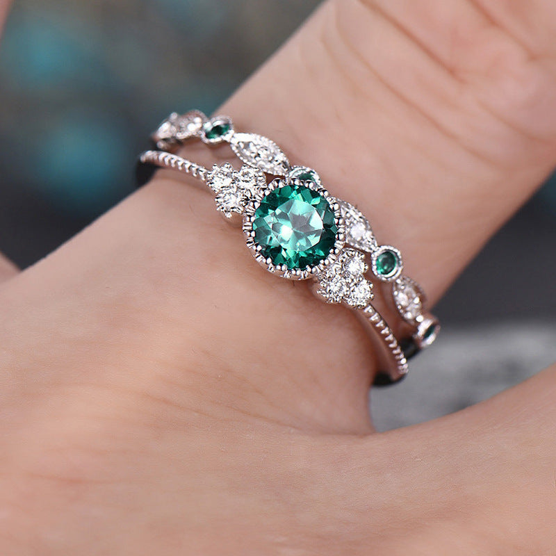 2 anillos de diamantes de colores con pedrería