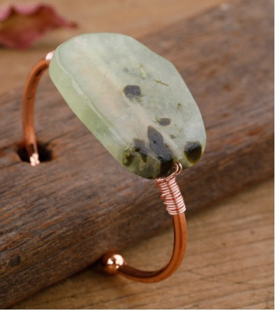 Armbänder mit rauen Steinen Weihnachtsarmbänder Schmuckgeschenke