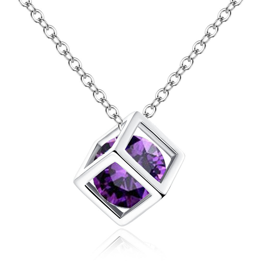 Quadratischer Diamantanhänger