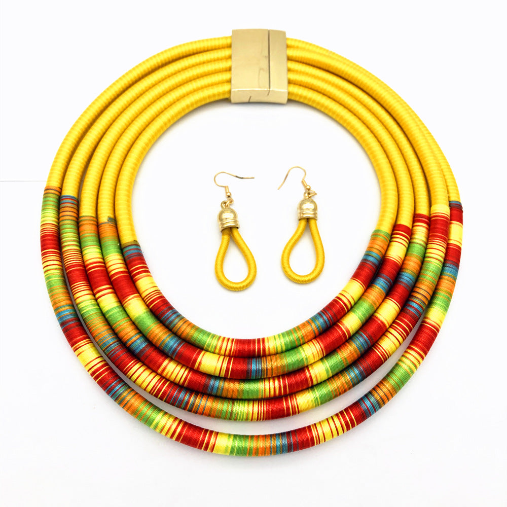 Afrikanische mehrschichtige Choker-Halsketten Ohrringe Schmucksets