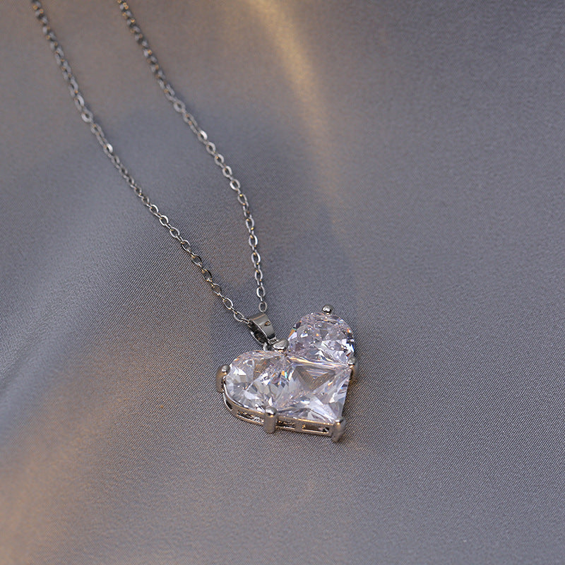 Necklace Female Online Influencer Sweet Cool Loving Heart Zircon Rhinestone