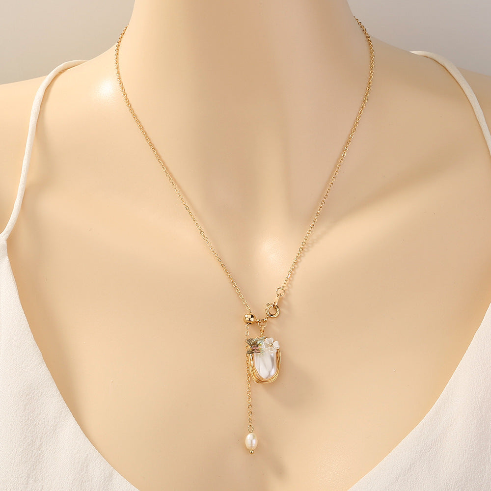 Damenmode Vintage Hofstil Reinweiße Perle Grün Naturstein Anhänger Halskette