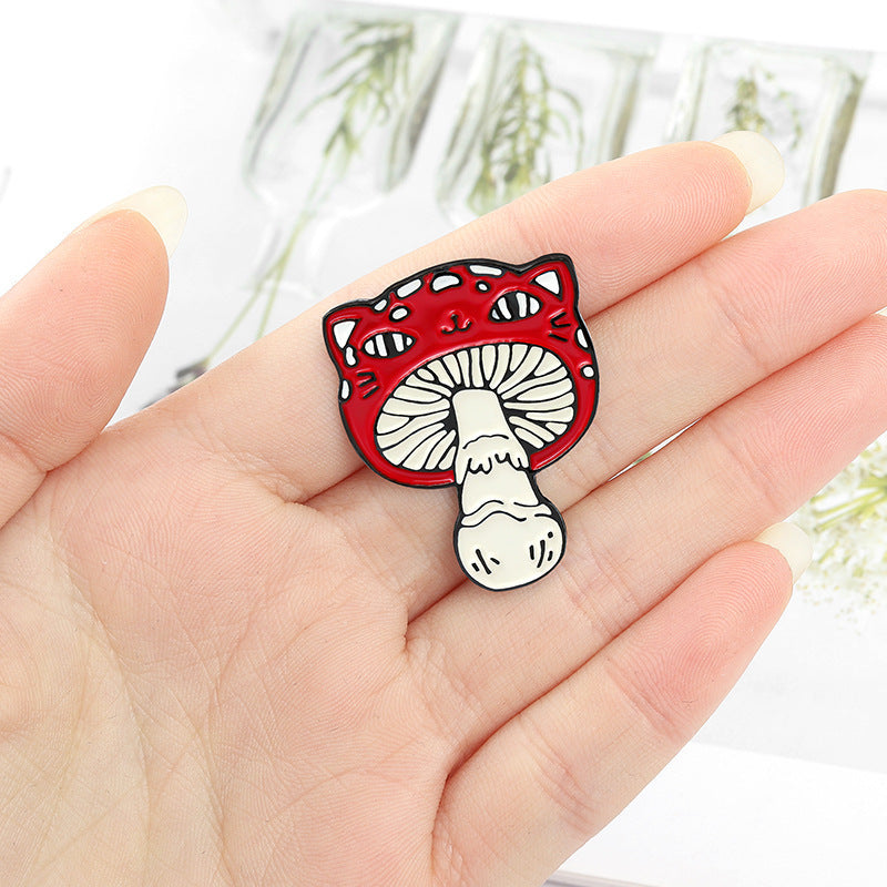 Mini rote Pilz Brosche Legierung Farbe Frosch Anstecknadel Cowboy Abzeichen