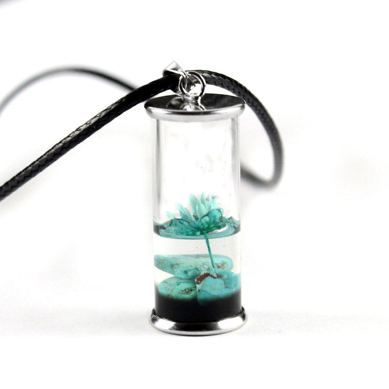Anhänger aus getrockneten Blumen, mit Harz, Gänseblümchen-Kette