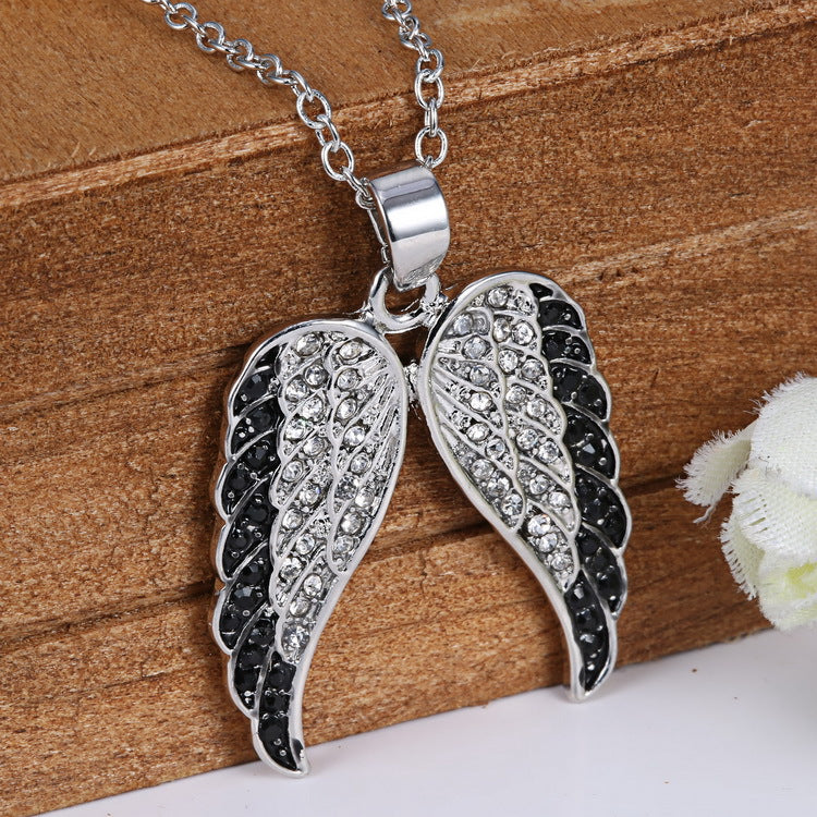 Rhinestone wing necklace
