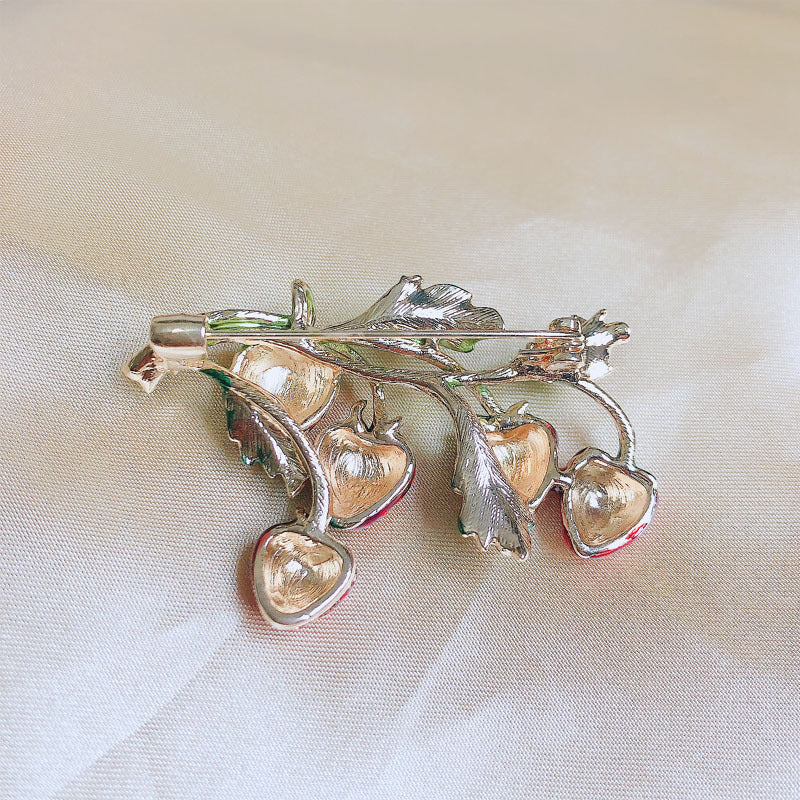 Broche Femenino Fresa Flor Dulce y Encantador