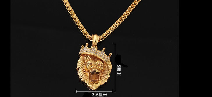 Europa und die Vereinigten Staaten verkaufen Diamantkrone Löwe Hip-Hop leuchtende Halsketten Herren Unisex vergoldeter Hip-Hop leuchtender Anhänger