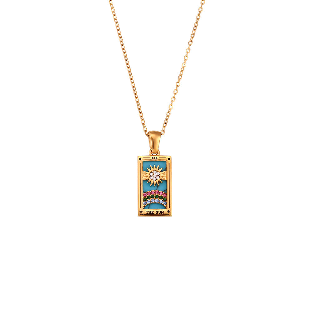Retro beliebte Anhängerkette aus Edelstahl mit rechteckigem Drip-Zirkon-Tarot-Design