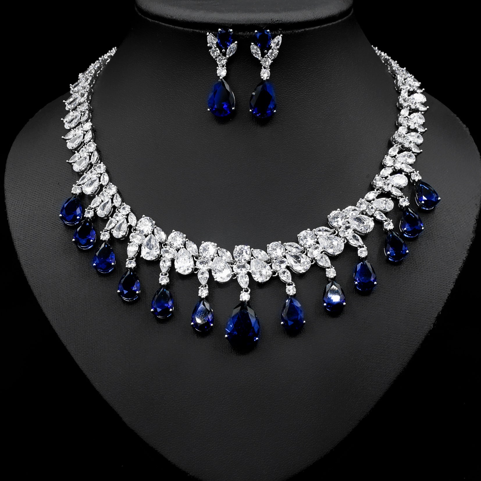 Fashion Tassel Necklace Drop Earrings Set