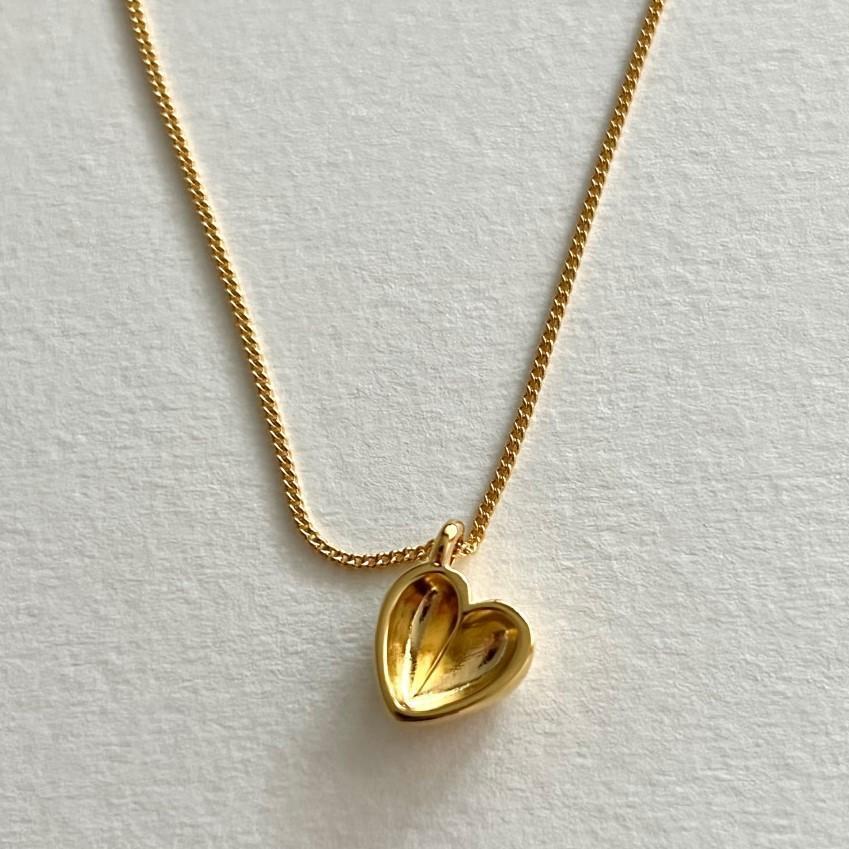 Collar Sencillo de Corazón Amoroso 925 en Plata de Ley con Adorno de Oro Tridimensional INS para Mujer