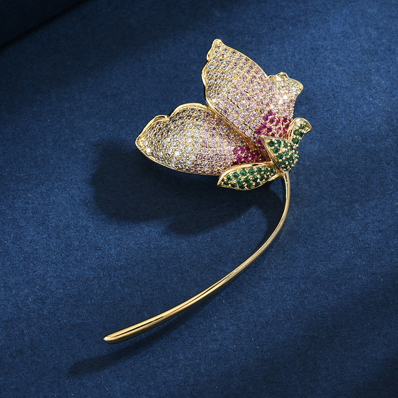 Broche de circonita de colores mezclados con temperamento, pin de solapa de traje coreano