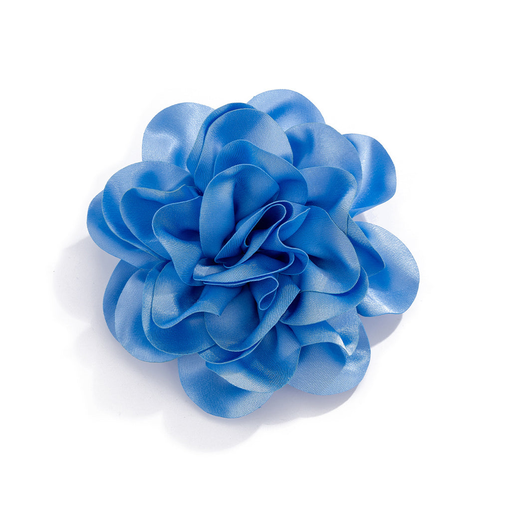 Broche de flor grande exagerado de tela