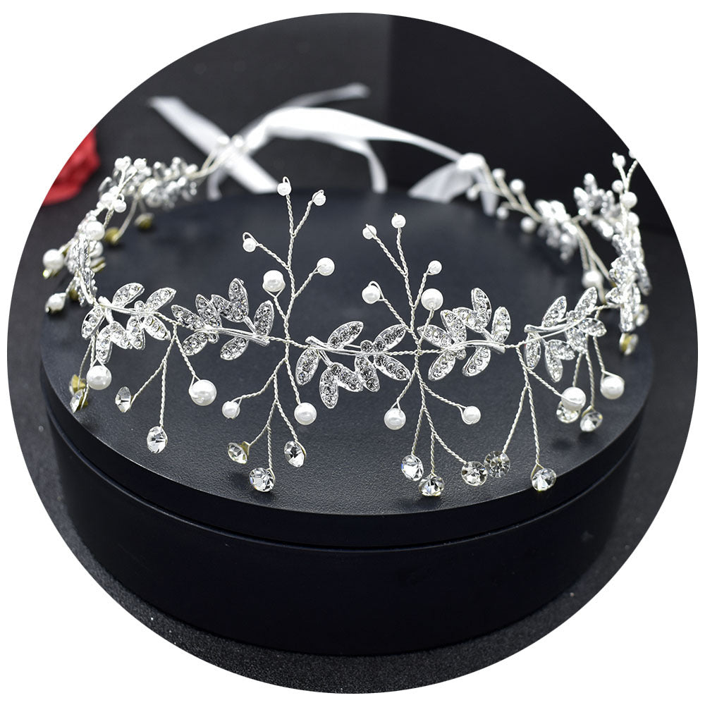 Diadema Nupcial de Aleación con Diamantes de Imitación