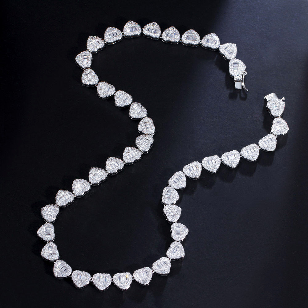 Kubanische herzförmige Zirkonia Hip Hop Voll-Diamant Pfirsichherz Stehkragen-Kette