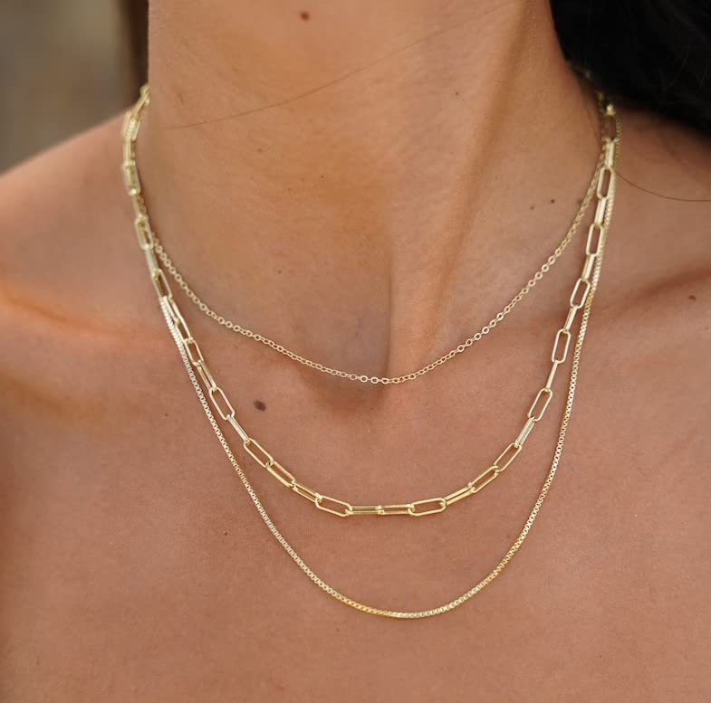 Europa und die Vereinigten Staaten Exquisites Layered Necklace Damen Schlangenknochenkette Büroklammer Figaro Kette Halskette Set