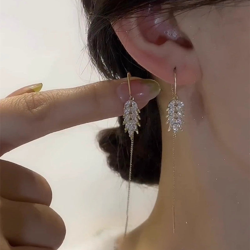 Pendientes de cordón con borla rica para primavera y verano