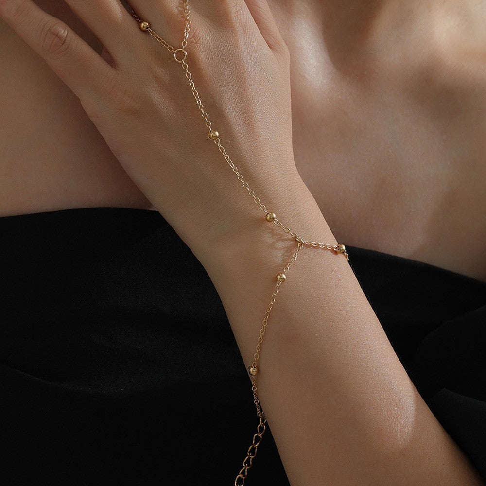 Neues stylisches Ringarmband mit luxuriösem High-End-Flair