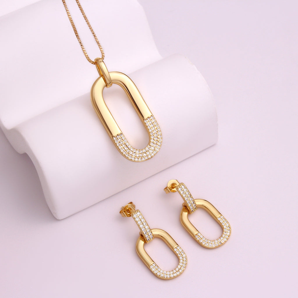 Ovale eingelegte Zirkon-Ohrstecker-Halskette für Damen