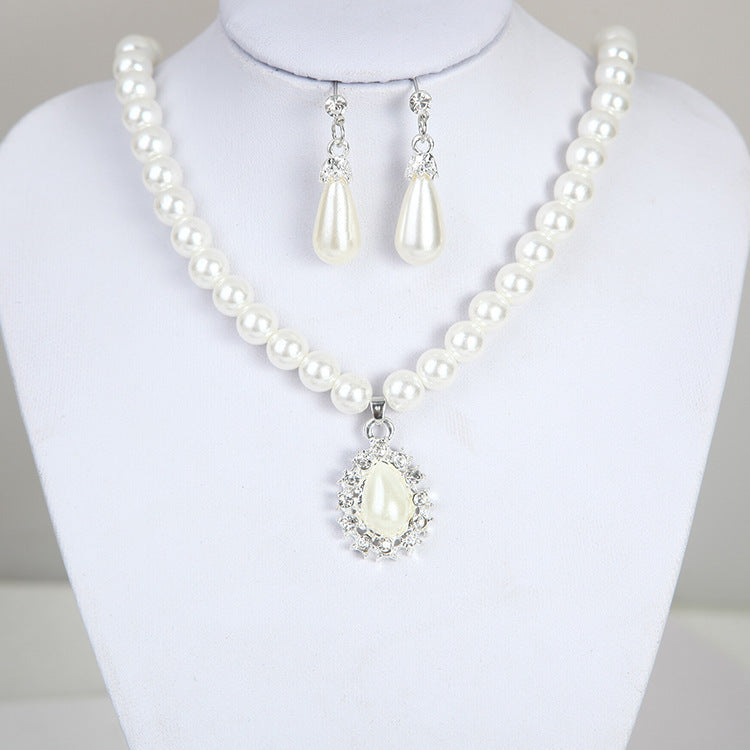 Conjunto de collar de perlas