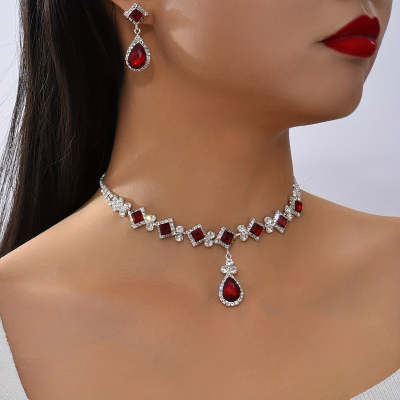 Modeschmuck Schlichter Vintage Schmuck Damen Accessoires Halskette und Ohrringe Set