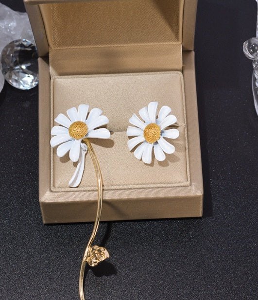 Kleine Gänseblümchenohrringe Ohrringe Ring Armband Halskette