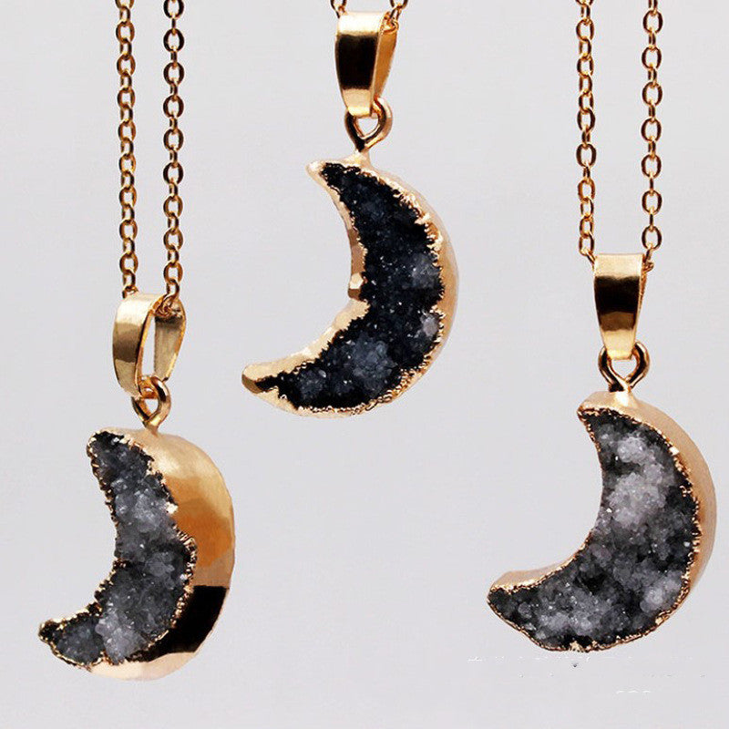 Collar con forma de luna de cuarzo de cristal curativo con baño electrolítico de 18k