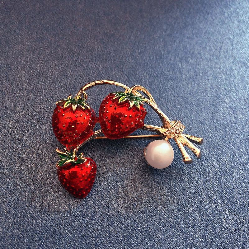 Broche Femenino Fresa Flor Dulce y Encantador