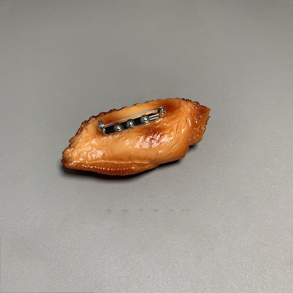 Juego de simulación de alitas de pollo frito e insignia de comida