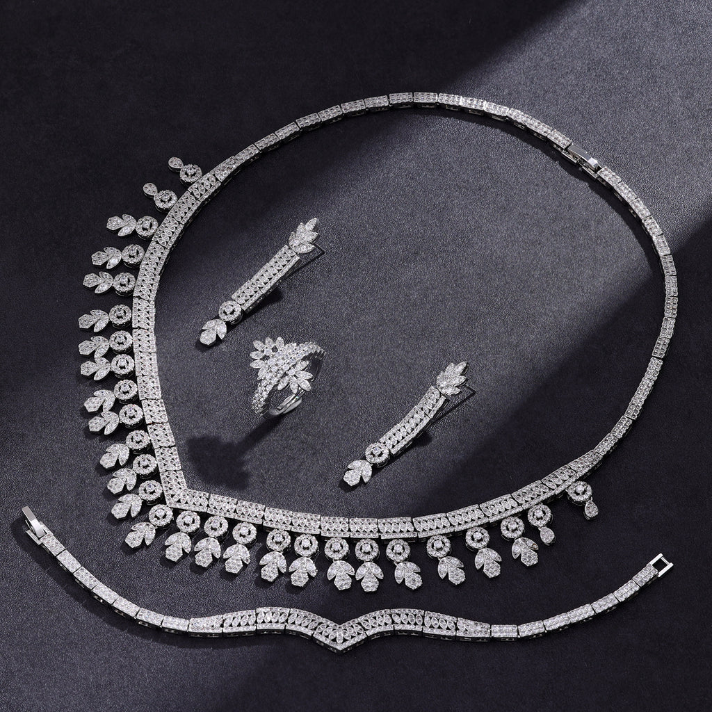 Halskette Ohrring Ring Quaste Schmuck Komplett Diamant Set
